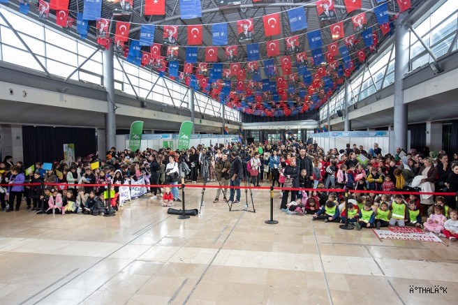 Bursa’da Çocuk Hakları Festivali