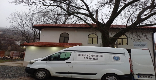 Balkanlardaki Camilerde Ramazan Temizliği