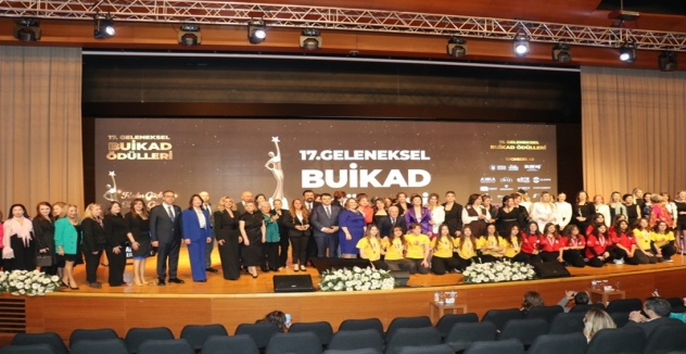 Başarılı İş Kadınlarının Anlamlı Gecesi