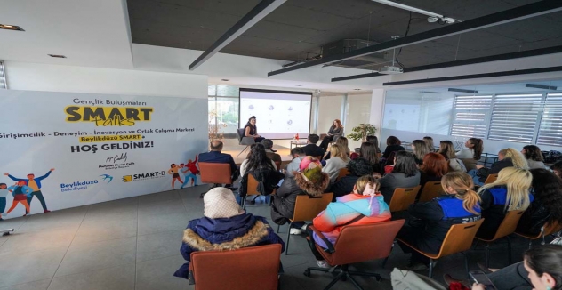 Beylikdüzü'nde Kadın Girişimcilerin Teknoloji Buluşması