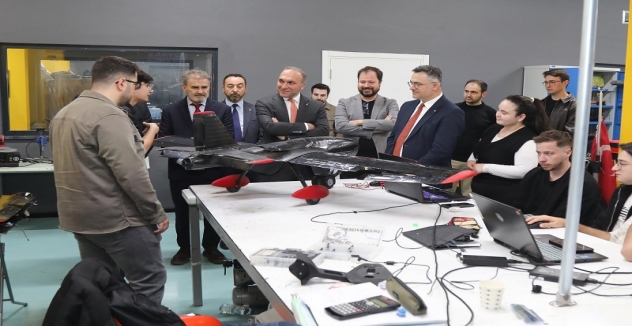 BTÜ’nün konuğu Yakup Arslan: Bağımsızlık Kendi Hikâyenizi Yazmakla Mümkündür 