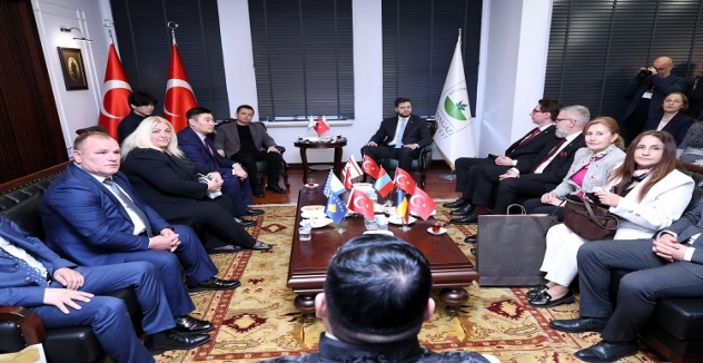 Bursa’nın Fethinin 700. Yıl Etkinlikleri Kardeşlik Köprülerini Güçlendirdi