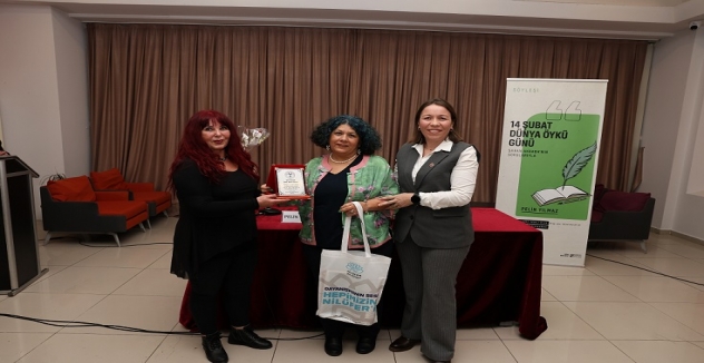 BUYAZ Öykü Onur Ödülü’nün Sahibi Pelin Yılmaz 	