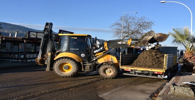Kurşunlu’da Fırtınanın İzleri Siliniyor