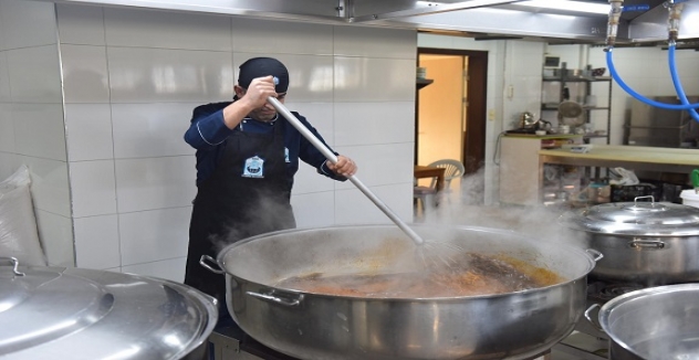 Ramazan Ruhu Yıldırım'da Yaşatılıyor