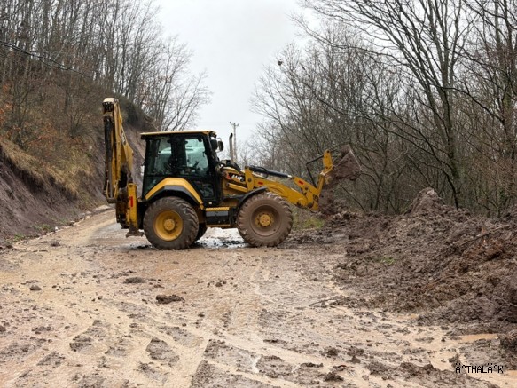 Gemlik Belediyesinden Kuvvetli Yağış Mesaisi