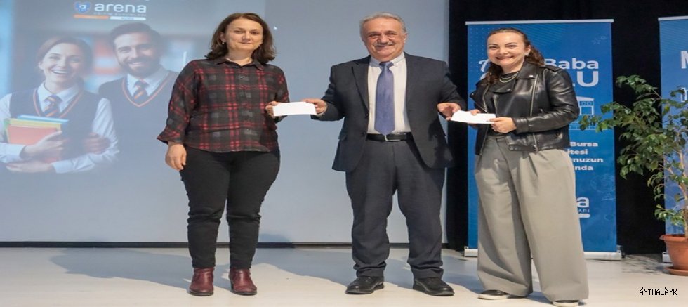 Arena Anne Baba  Okulu'nda Sertifika Heyecanı 