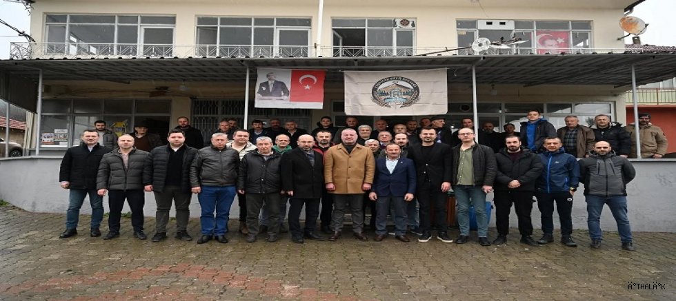 Başkan Karabatı Çeşnigir'de Vatandaşlarla Buluştu