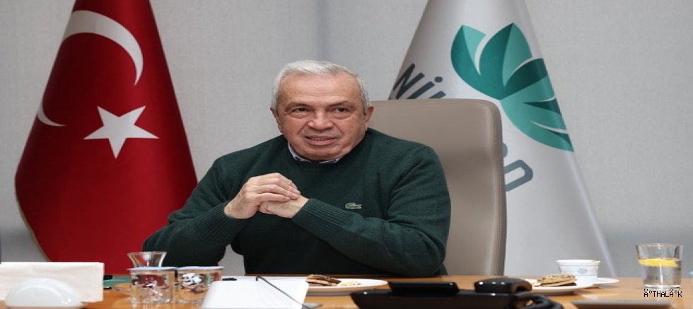 Başkan Şadi Özdemir Yüksek Teknolojiyi İşaret Etti