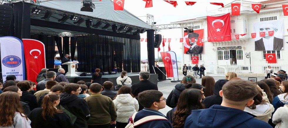 Bir Masa Bir İmza, Bir Gelecek : Mudanya Mütarekesi 103. Yaşında