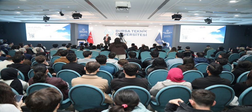 BTÜ’nün konuğu Yakup Arslan: Bağımsızlık Kendi Hikâyenizi Yazmakla Mümkündür 