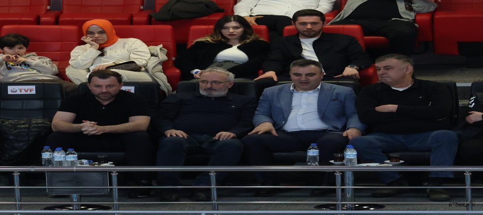 Bursa Büyükşehir Belediyespor, Gaziantep Gençlik'i 3-1'le Geçti