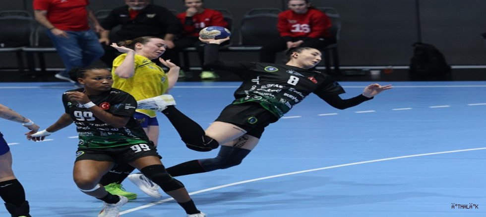 Bursa Büyükşehir Belediyespor Sezon Zirvede Tamamladı