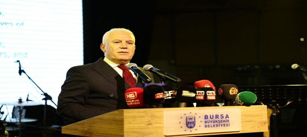 Bursa’da Edebiyat Şöleni Başladı