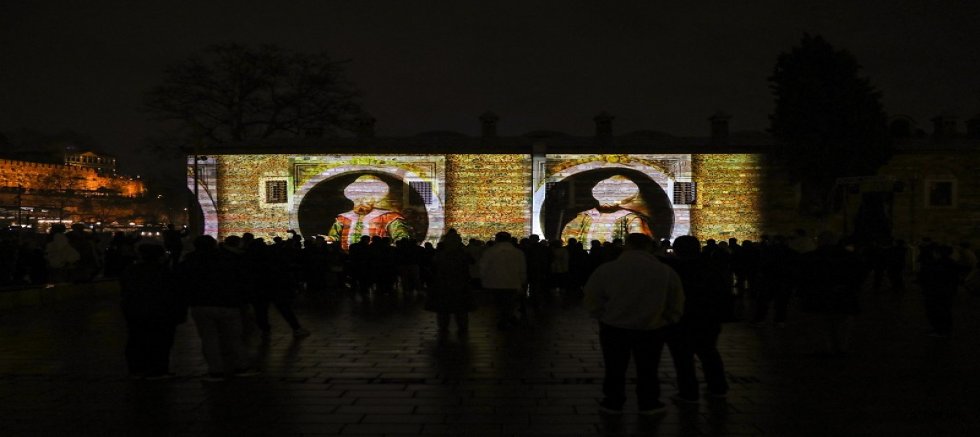 Bursa’nın 700 Yıllık Destanı Işık Gösterisiyle Anlatıldı