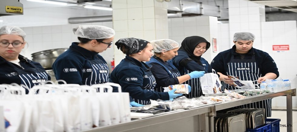 Bursa'nın Dayanışma Mutfağı Büyüyor