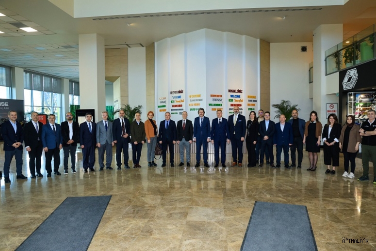 BUÜ’den OYAK Renault’ya işbirliği Ziyareti