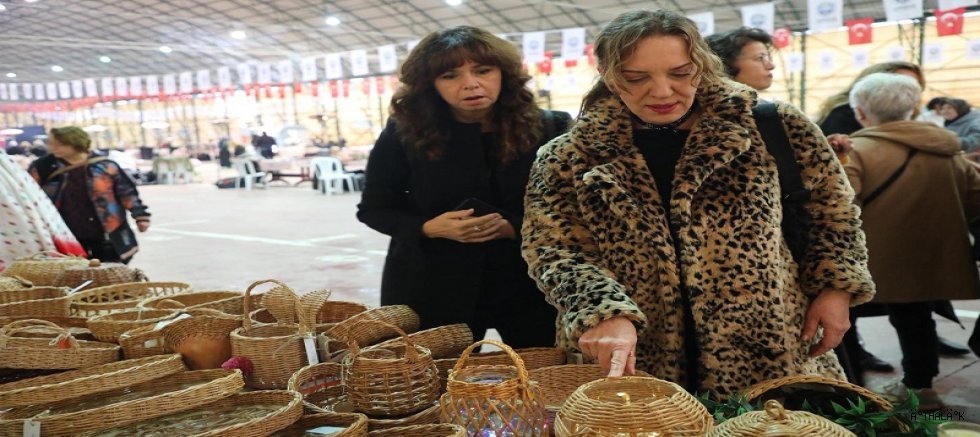 EĞLENCE VE Dayanışma Aynı Çatı Altında 