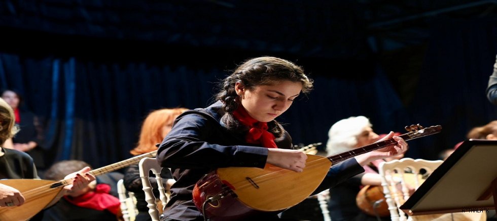 Gemlik’te Kadınlar Günü’ne Özel Türkü Gecesi