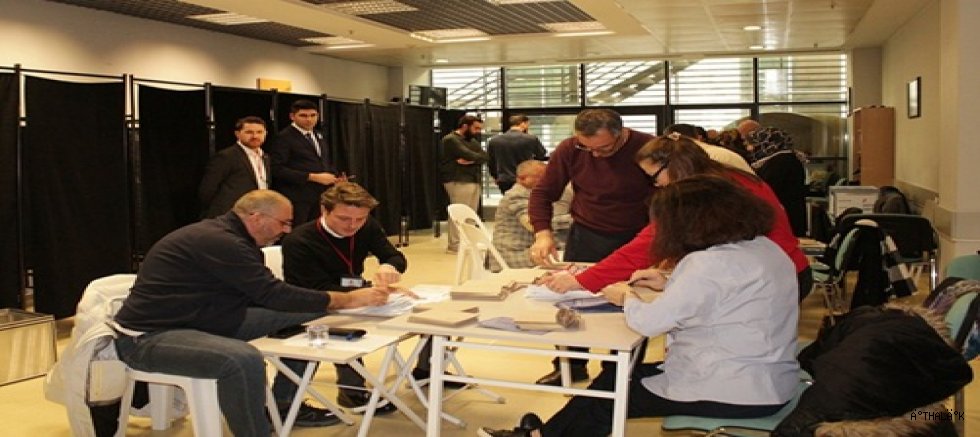 İMO Bursa’da Serdar Atilla Erdem Güven Tazeledi