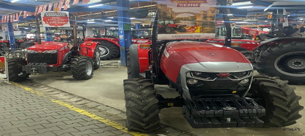 Massey Ferguson Bursa, Karacabey Tarım Fuarı’nda yenilikçi Teknolojileriyle ve Bosna Kampanyası İle Yoğun İlgi Gördü