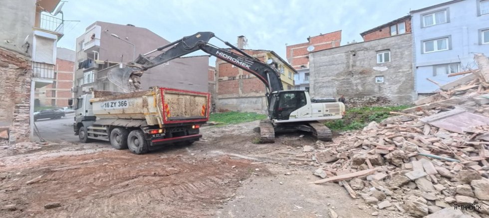 Metruk Binalarla Mücadele Sürüyor