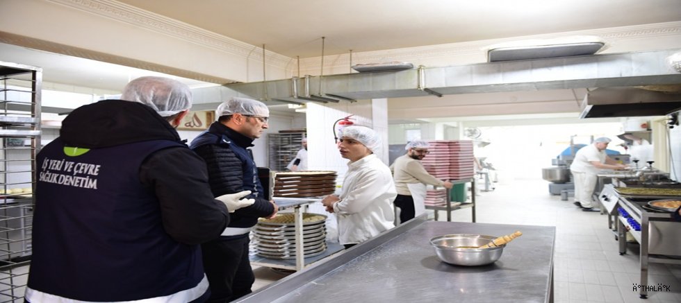 Osmangazi Belediyesi’nden Tatlıcılara Sıkı Denetim