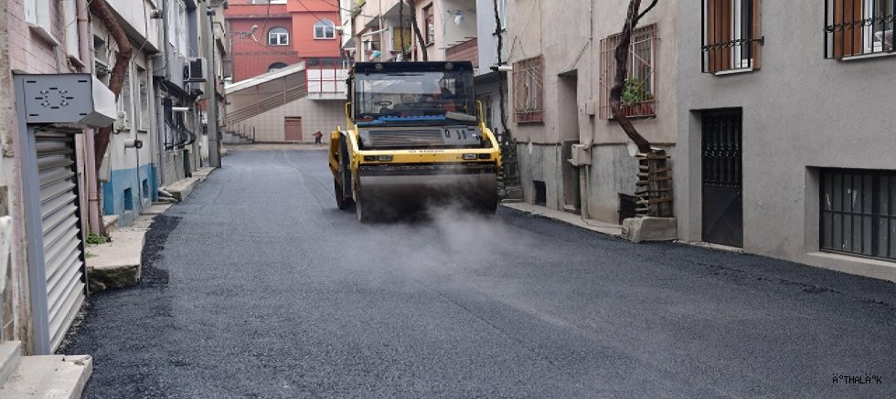 Osmangazi Belediyesi’nden Yeşilova Mahallesi’ne Yeni Asfalt