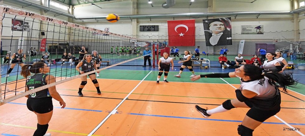 Osmangazi’de 700’üncü Yıla Özel Voleybol Turnuvası