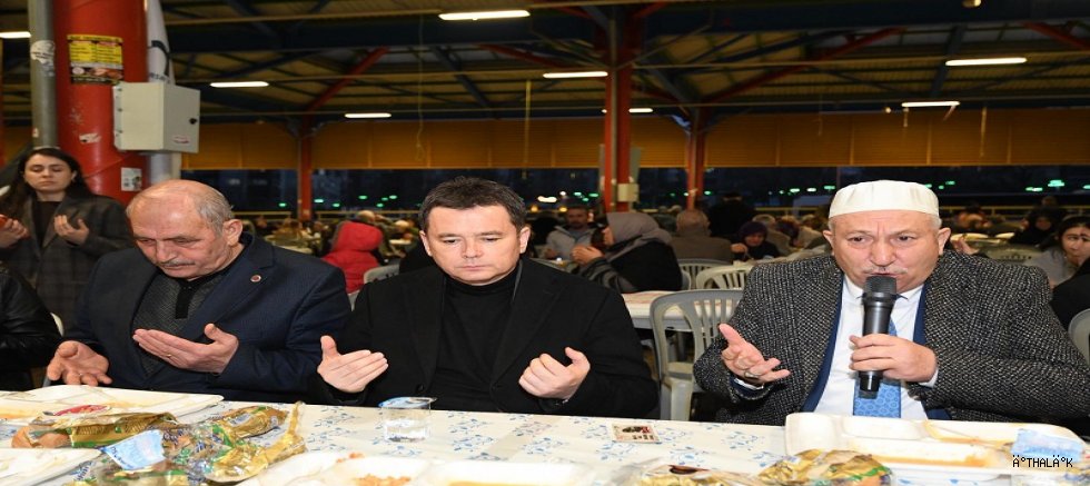 Osmangazi’de Gönül Sofrası Hamitler Mahallesi’nde Kuruldu 