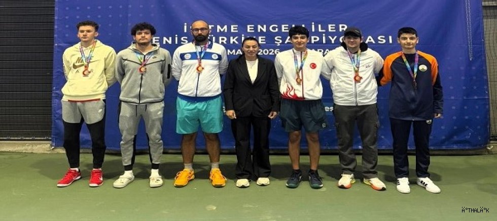 Osmangazi’nin Şampiyon Raketlerinden Büyük Başarı