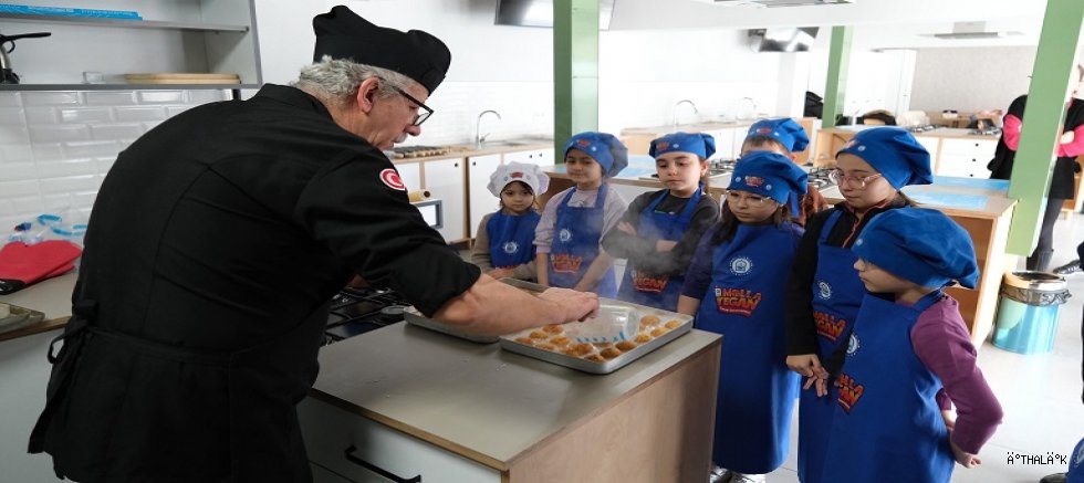 Ramazan Tatlıları Minik Şeflerden