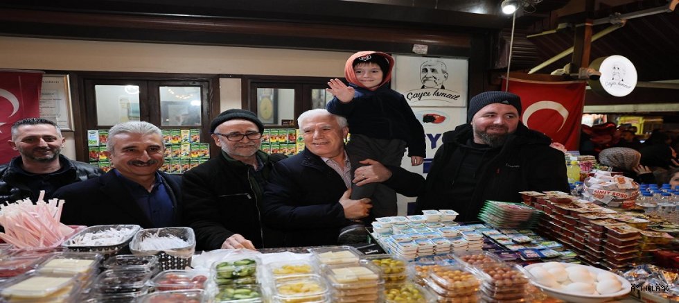 Tahinlı Pide ve Çaylar Başkan Bozbey'den