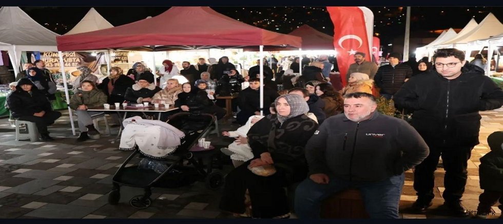 Üftade Meydanı’nda Ramazan Sokağı Yoğun İlgi Görüyor