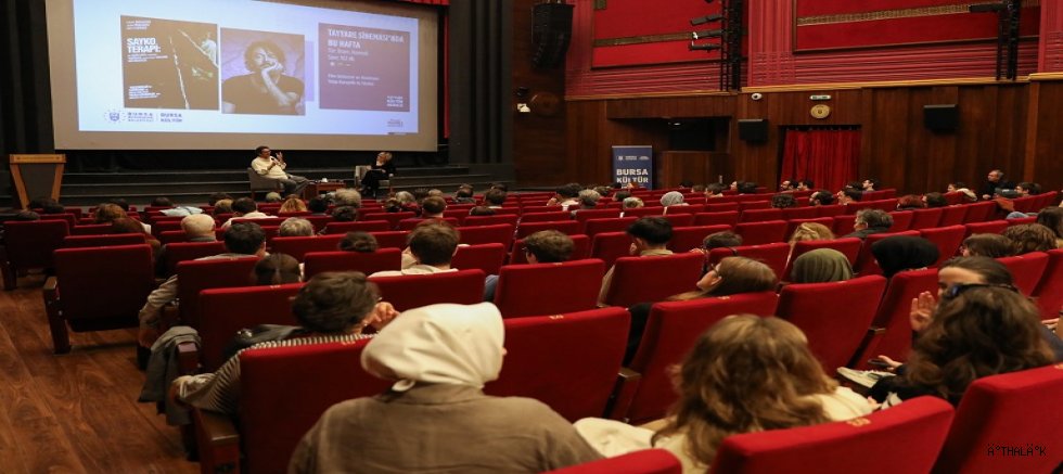 Ünlü Yönetmen Karaçelik'in Yeni Filmi Bursalılarla Buluştu