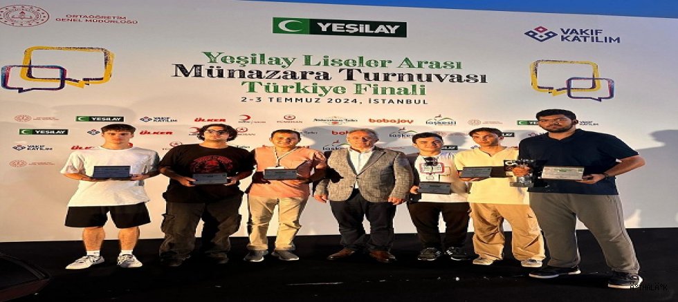 Yeşilay Liseler Arası Münazara Turnuvası'nda Bursa'ya Büyük Başarı