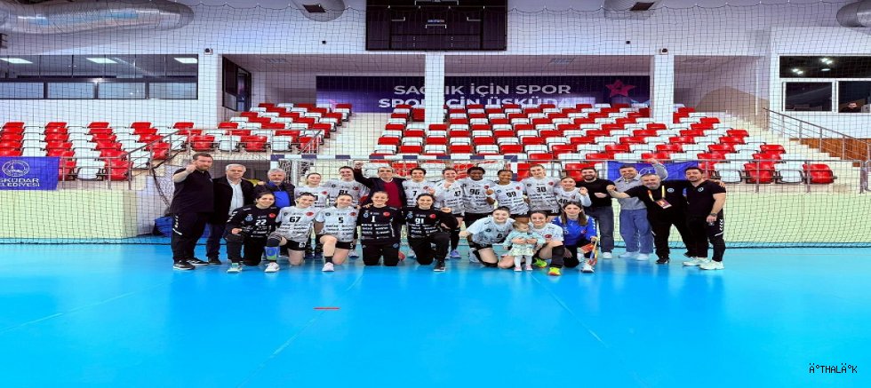 Zirvede Tek Başına