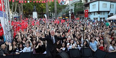 19 Mayıs Coşkusu Meydanlara Taştı