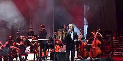 63. Uluslararası Bursa Festivali’nde Fettah Can Rüzgarı