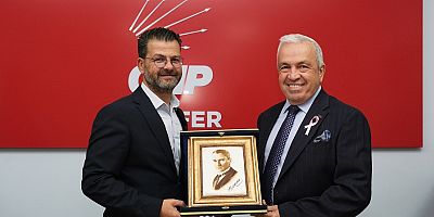 Başkan Şadi Özdemir'den CHP Nilüfer İlçe Yönetimine Hayırlı Olsun Ziyareti