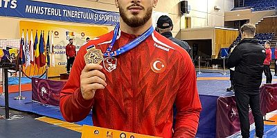 Belediyesporlu Güreşçi Balkan Şampiyonu Oldu
