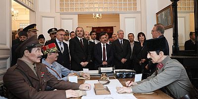 Bir Masa Bir İmza, Bir Gelecek : Mudanya Mütarekesi 103. Yaşında
