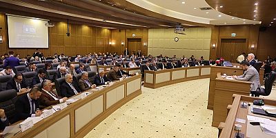 Bozbey: 20 Senedir Yapılmayanları Yapıyoruz