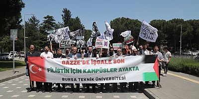 BTÜ’lü Öğrencilerden Filistin’e Nöbetli Destek