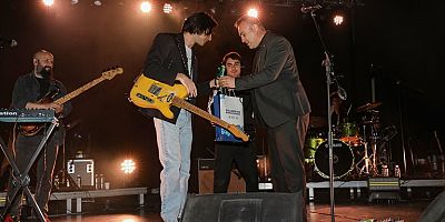 Bursa'da Can Ozan İle Müzik Dolu Gece