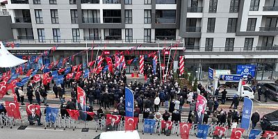 Bursa'da Dayanışmanın Sofrası Büyüyor