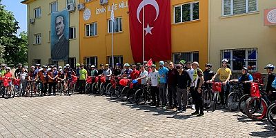 Bursa'da Öğretmenler Bisiklet Turu ile Şehrin Güzelliklerini Keşfetti