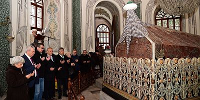 Bursa’nın 700 Yıllık Hafızası Tanpınar’ın İzinde Anlatıldı 