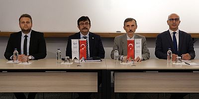 Bursa'nın Ulaşımında Dijital Dönüşüm İçin Güç Birliği: Burulaş  Ulutek Teknolojisi Sahnesi'nde