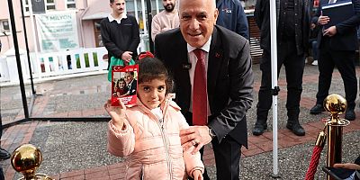 Bursalılar, Atatürk İle Aynı Karede